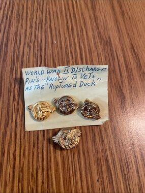 Vintage Gold Tone 'Ruptured Duck' WWII honorable Discharge Pins - Set of 4
